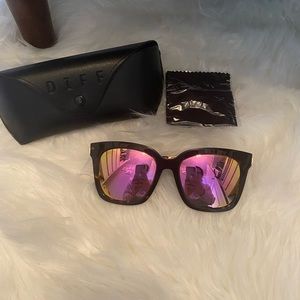 DIFF Bella Sunnies